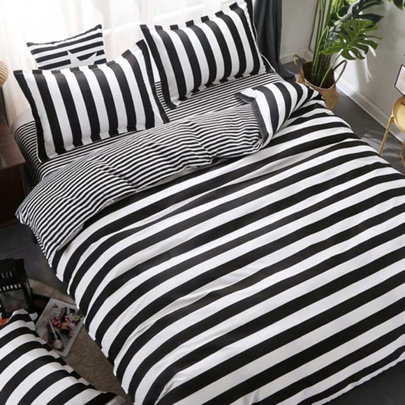 Other - Stripes Bedding Set